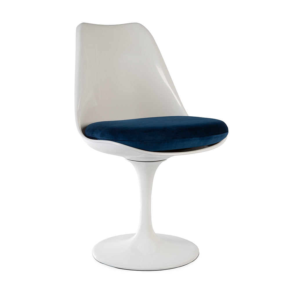 A highest quality Saarinen Tulip Chair made with the original fibreglass, in white and finished with a cushion made from velvet like sea blue fabric 